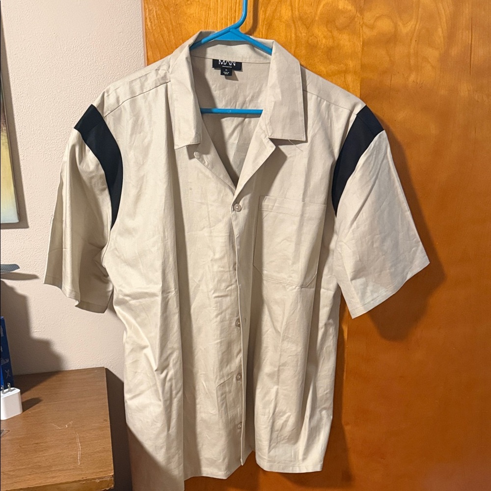Boohoo Mens Cream and Black Casual Button Down Shirt